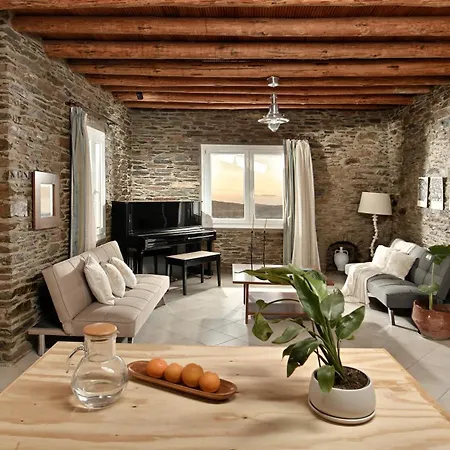 The Nest * Kalivari (Andros)