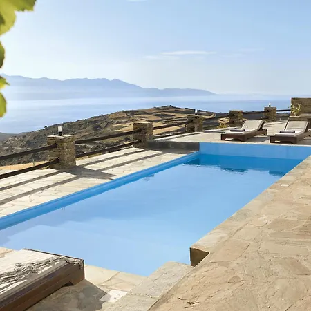 The Nest * Kalivari (Andros)