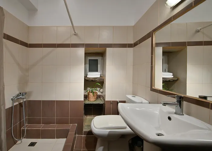 The Nest 컨트리하우스 *