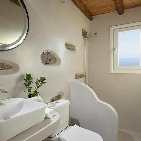 The Nest Kalivari (Andros)