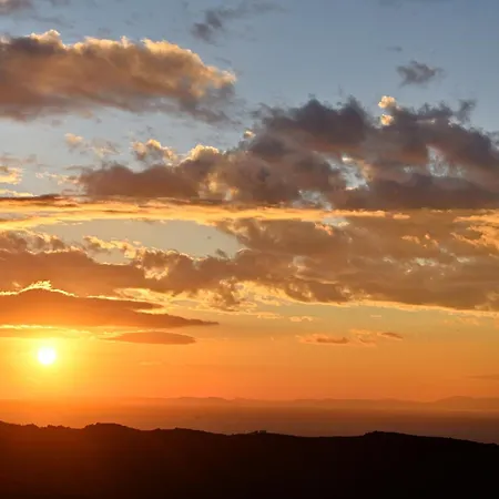 カントリーハウス The Nest Kalivari (Andros)