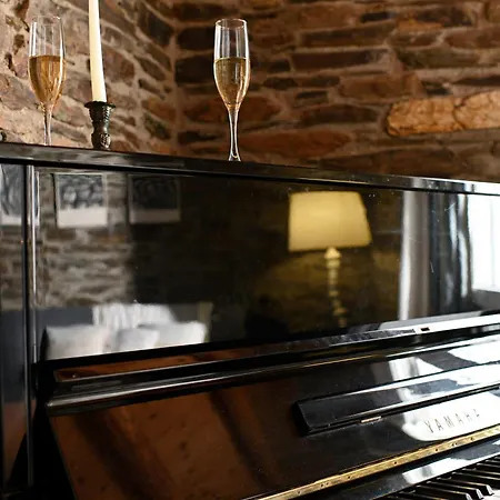 The Nest * Kalivari (Andros)