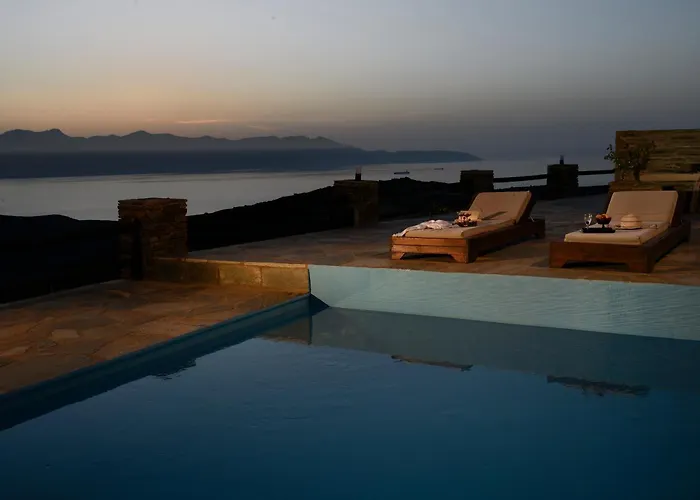 The Nest * Kalivari (Andros)